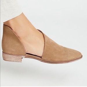 Free People Royals Flat